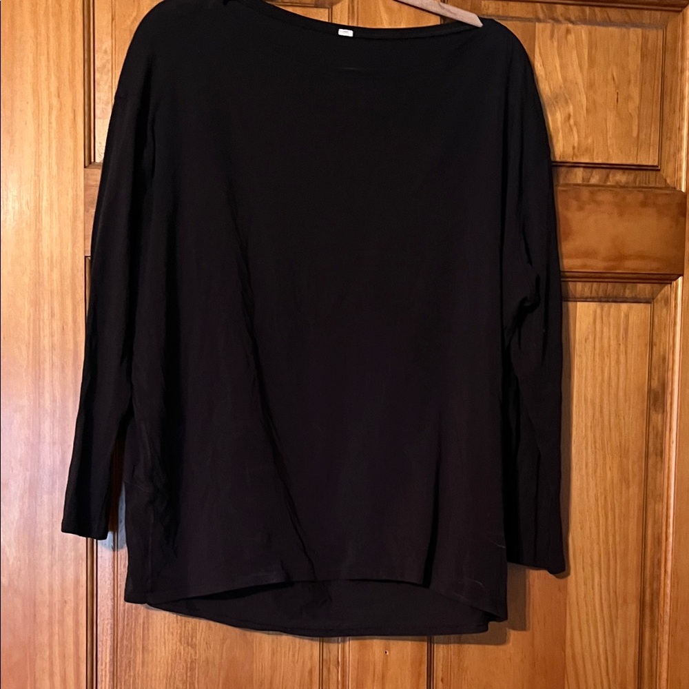 lululemon athletica Black Long Sleeve Top